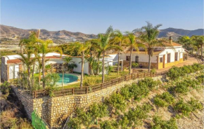 Stunning home in MOTRIL with WiFi, Outdoor swimming pool and 4 Bedrooms